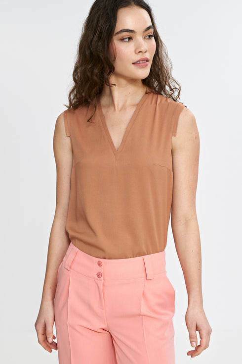 Blouse model 210076